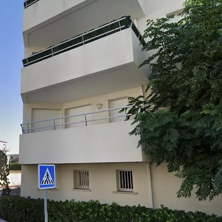 4 Pers-parking Range Hyper- Transport Apartment *